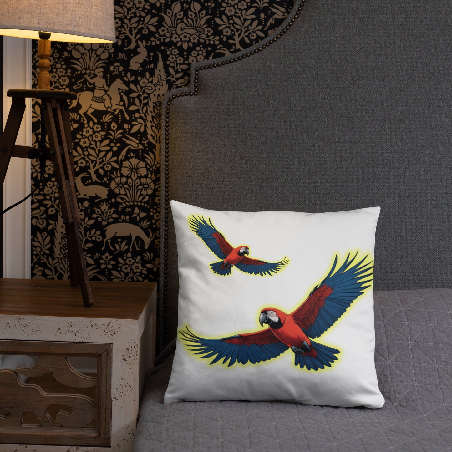 Basic Pillow with Guacamaya - Style and Comfort for Your Home