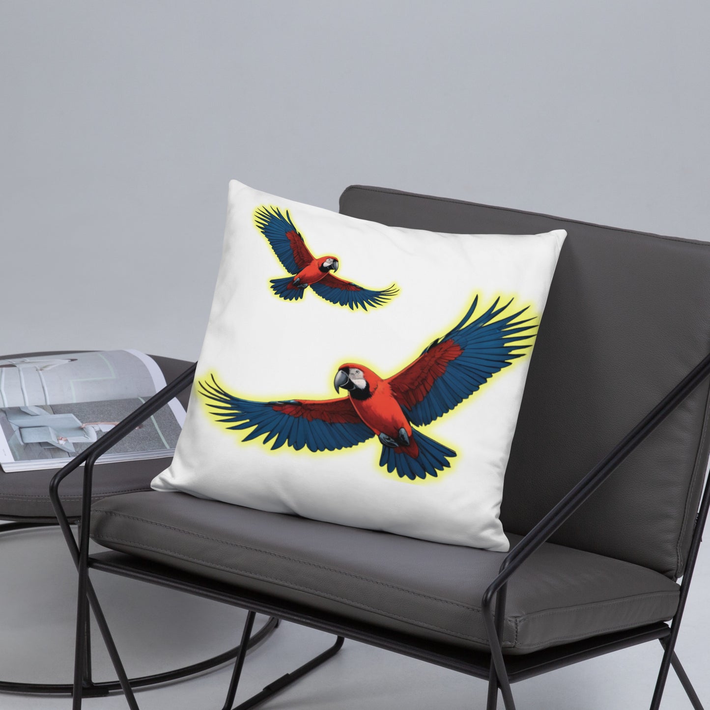 Basic Pillow with Guacamaya - Style and Comfort for Your Home