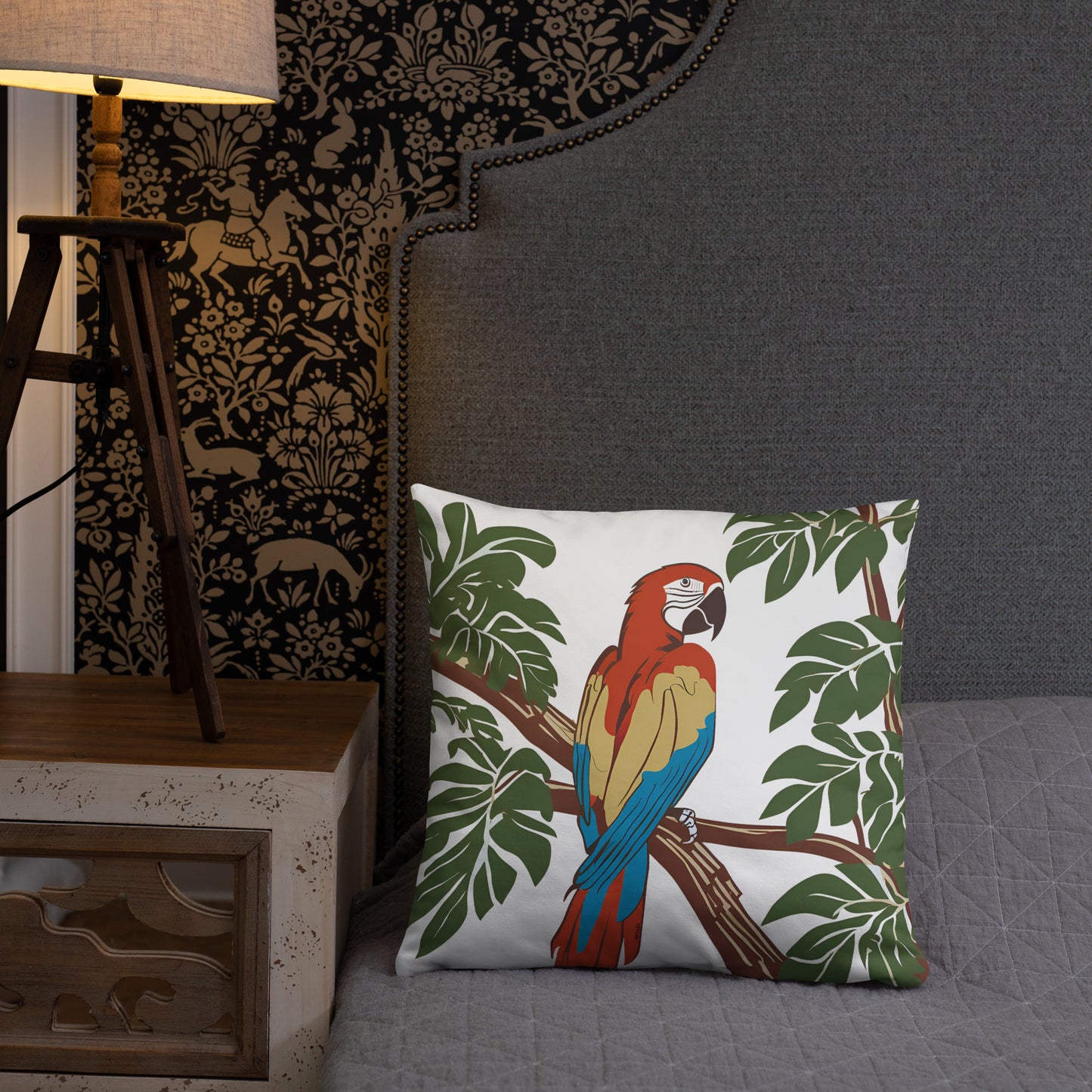 Basic Pillow with Guacamaya - Style and Comfort for Your Home