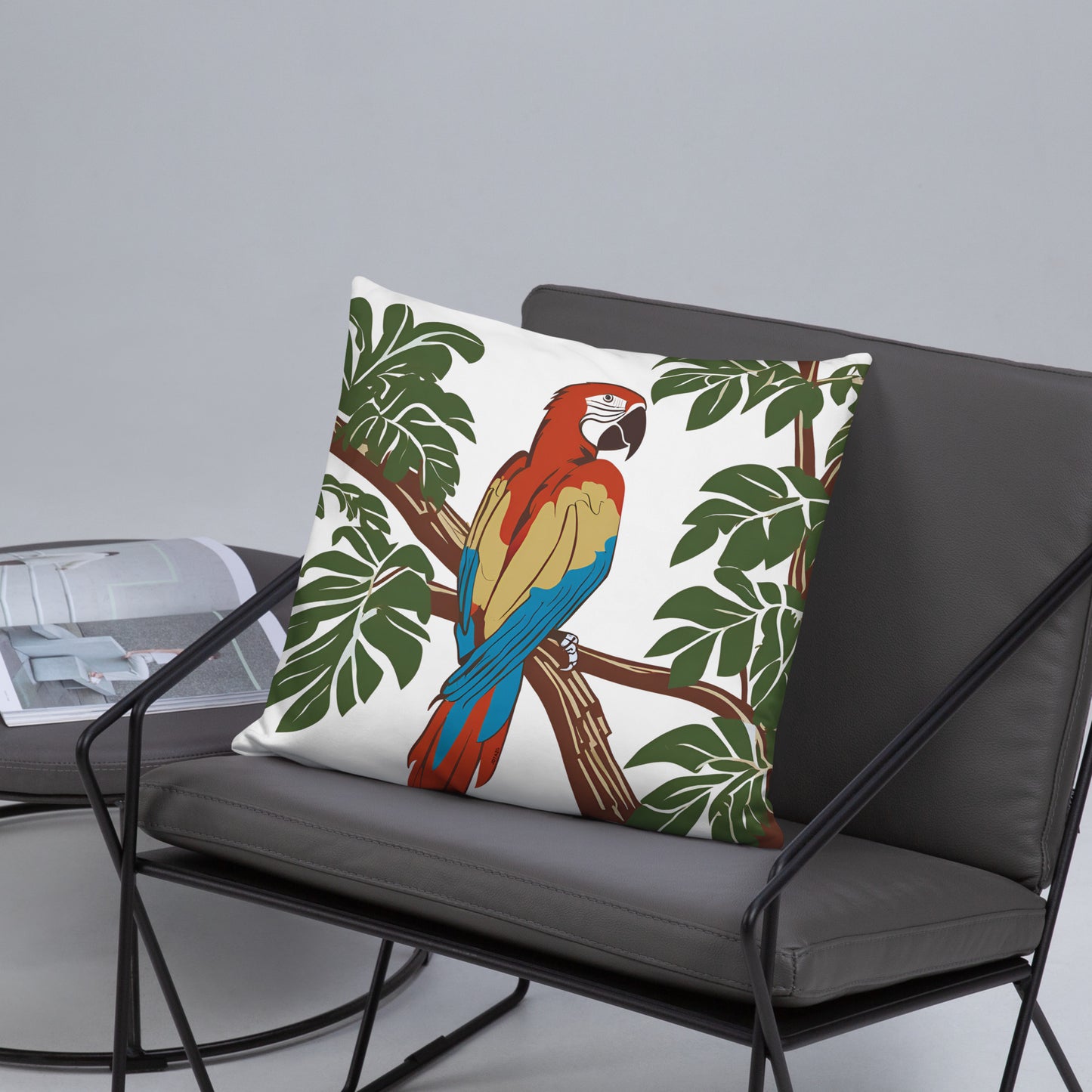 Basic Pillow with Guacamaya - Style and Comfort for Your Home